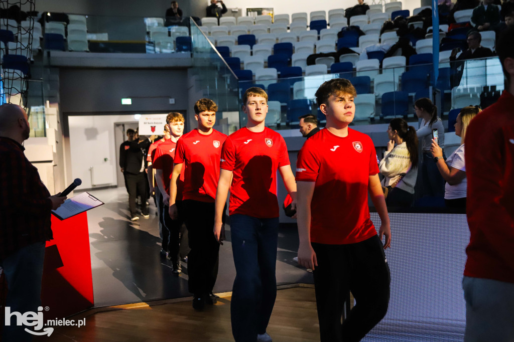 Uroczyste otwarcie Młodzieżowych Mistrzostw Polski U-19 w futsalu w Mielcu
