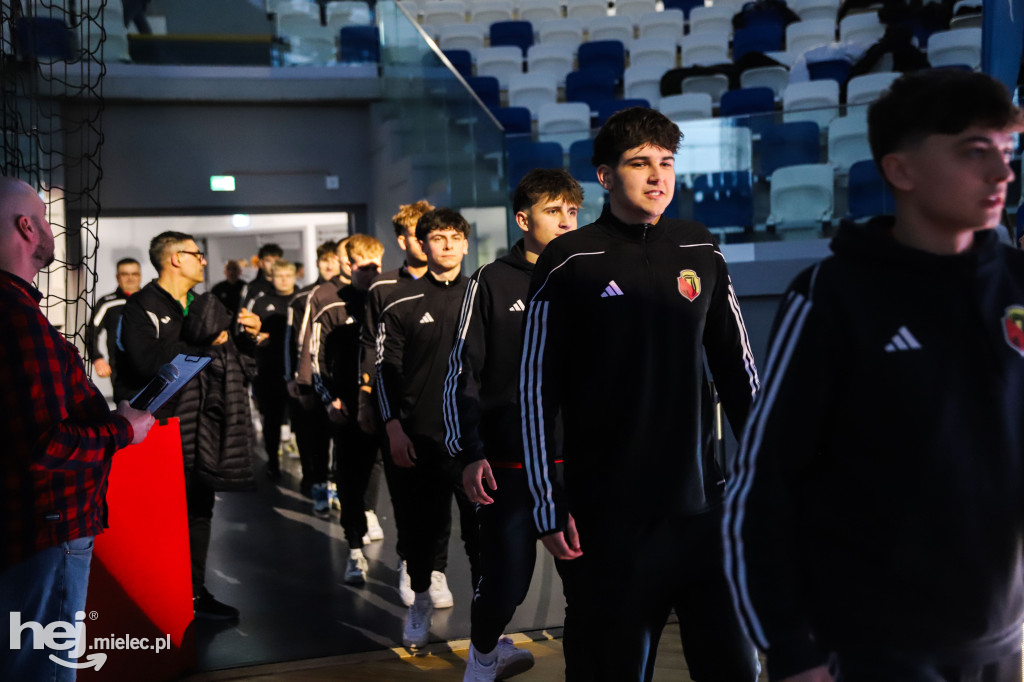Uroczyste otwarcie Młodzieżowych Mistrzostw Polski U-19 w futsalu w Mielcu