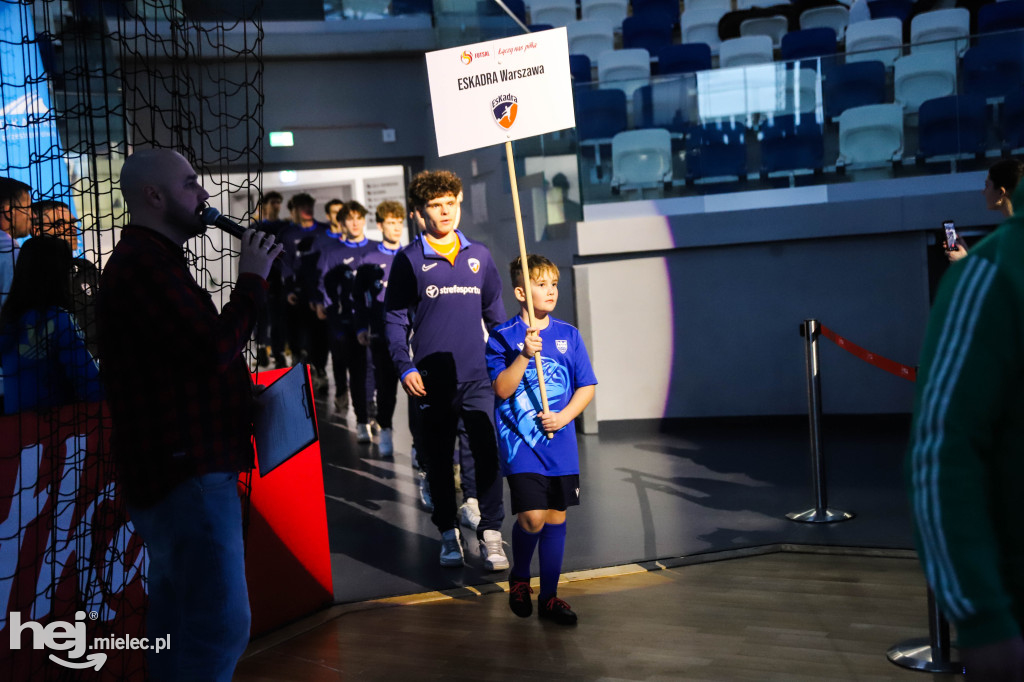 Uroczyste otwarcie Młodzieżowych Mistrzostw Polski U-19 w futsalu w Mielcu