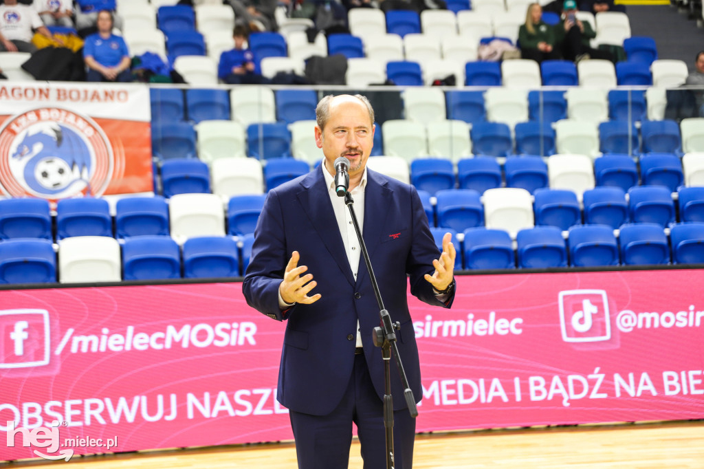 Uroczyste otwarcie Młodzieżowych Mistrzostw Polski U-19 w futsalu w Mielcu