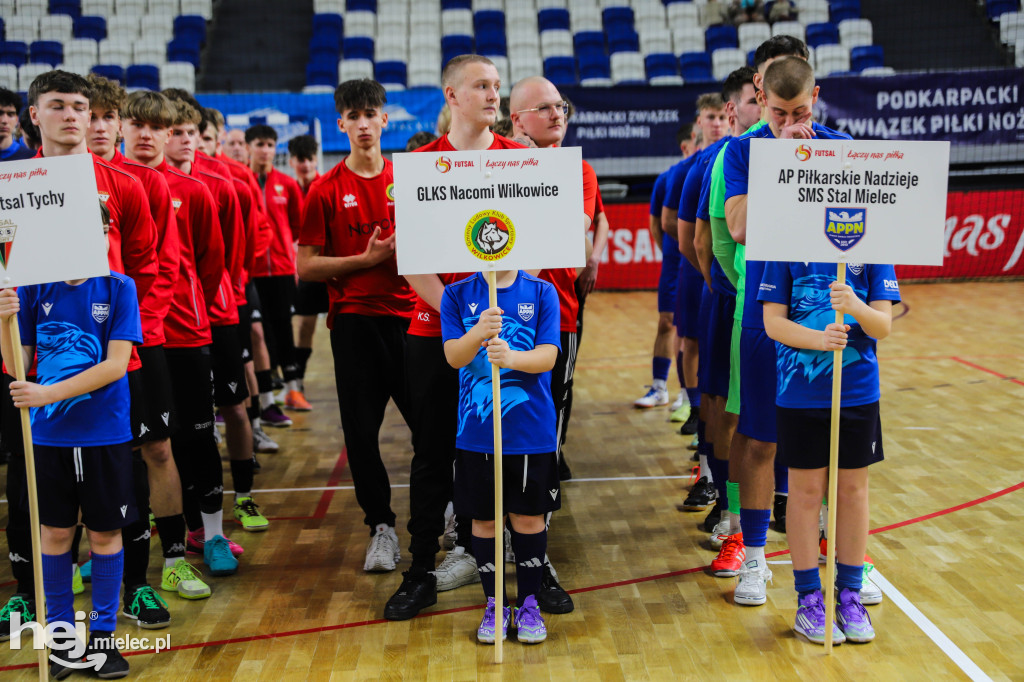Uroczyste otwarcie Młodzieżowych Mistrzostw Polski U-19 w futsalu w Mielcu