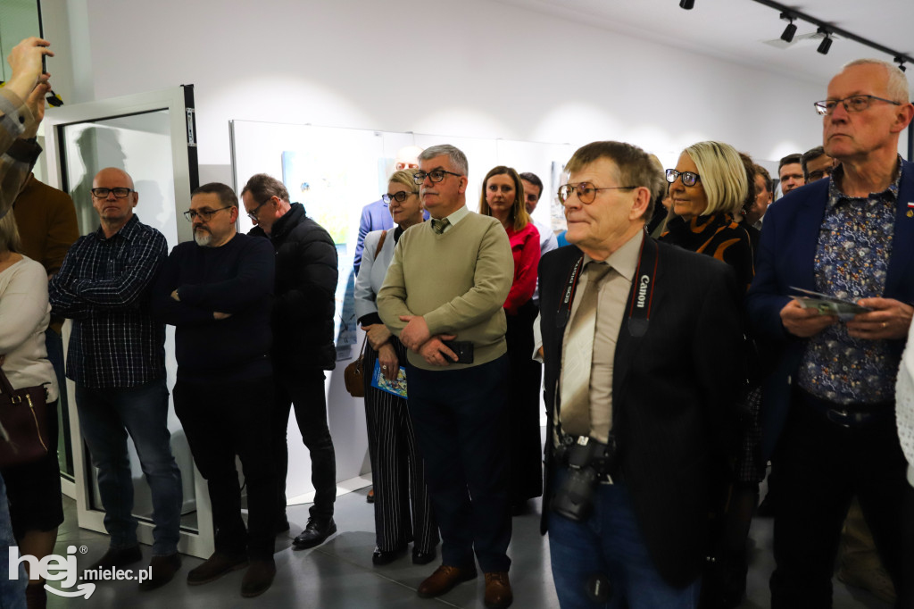 „Życie jak witraż” - otwarcie wystawy