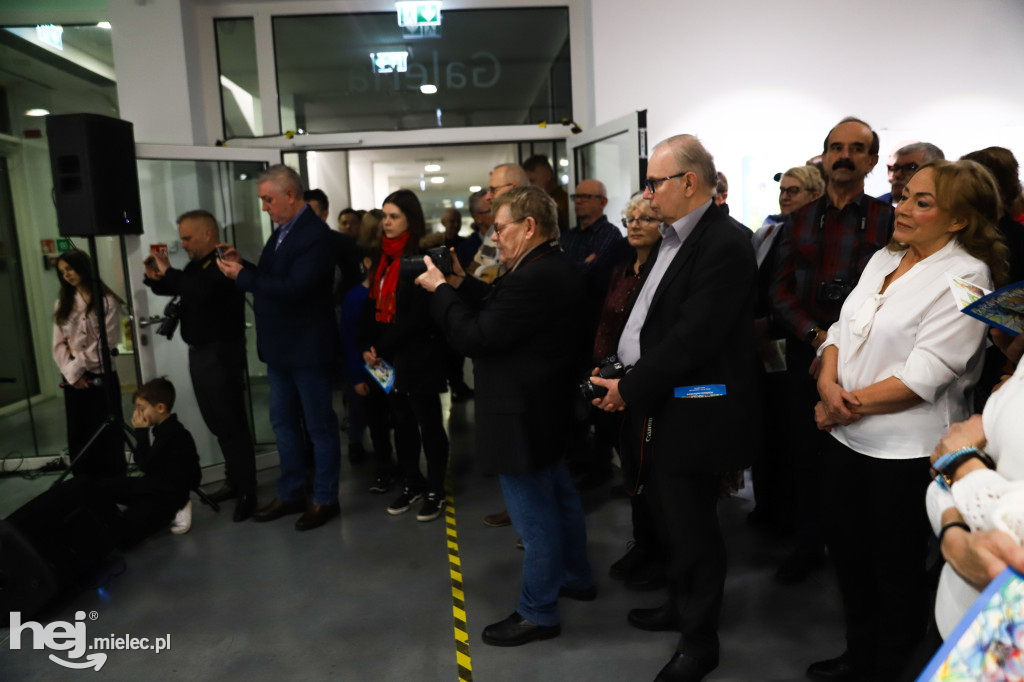 „Życie jak witraż” - otwarcie wystawy