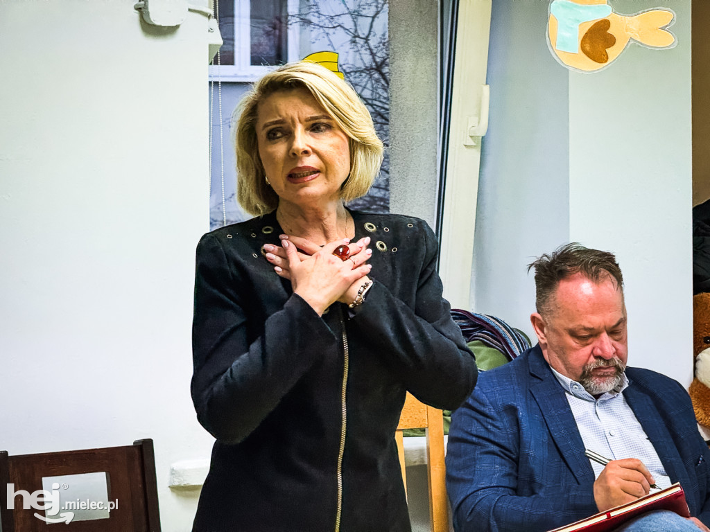 DYSKUSJA O WYGASZENIU PRZEDSZKOLA NUMER 12