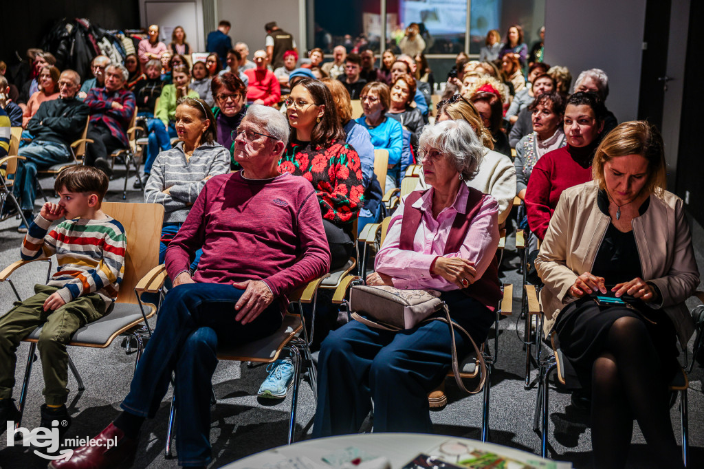 Spotkanie z Marceliną Sieroń w mieleckiej bibliotece