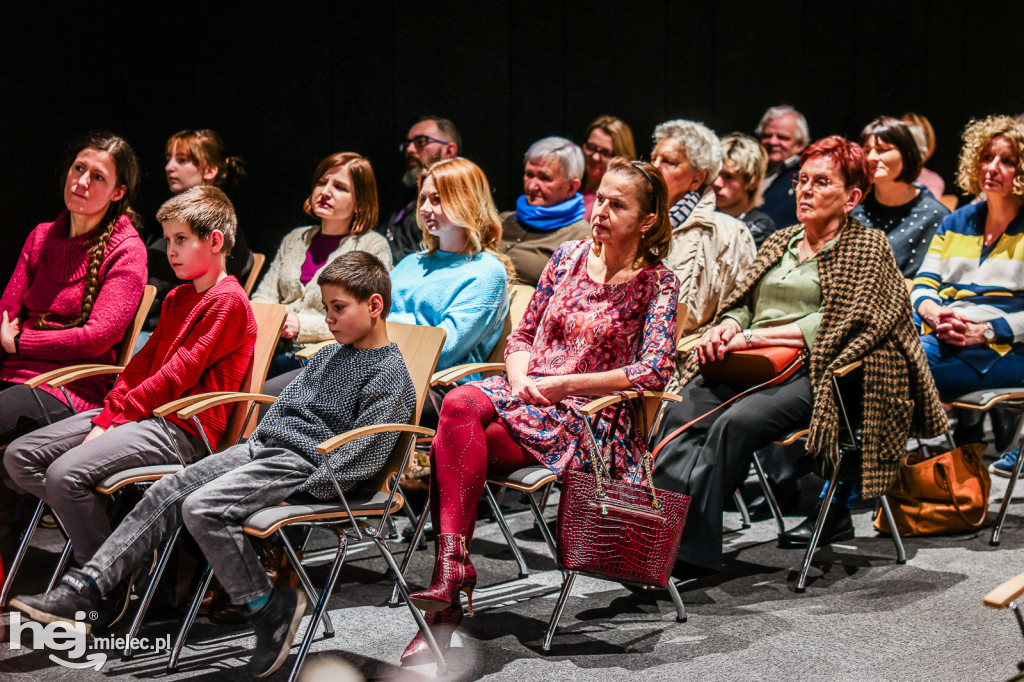 Spotkanie z Marceliną Sieroń w mieleckiej bibliotece