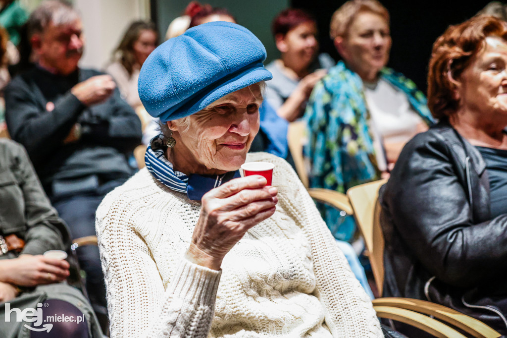 Spotkanie z Marceliną Sieroń w mieleckiej bibliotece