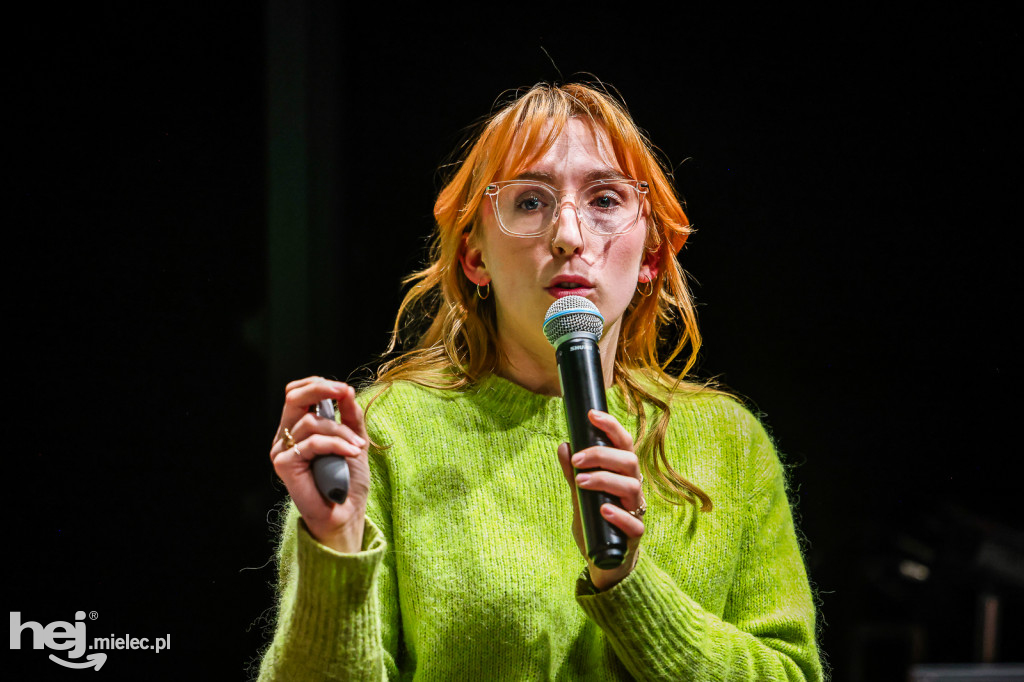 Spotkanie z Marceliną Sieroń w mieleckiej bibliotece