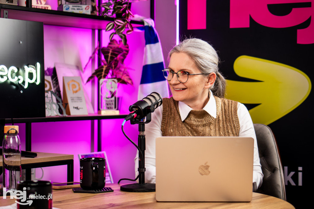 HEJ MŁODZI: Jastrzębska i Żukowska-Bąk