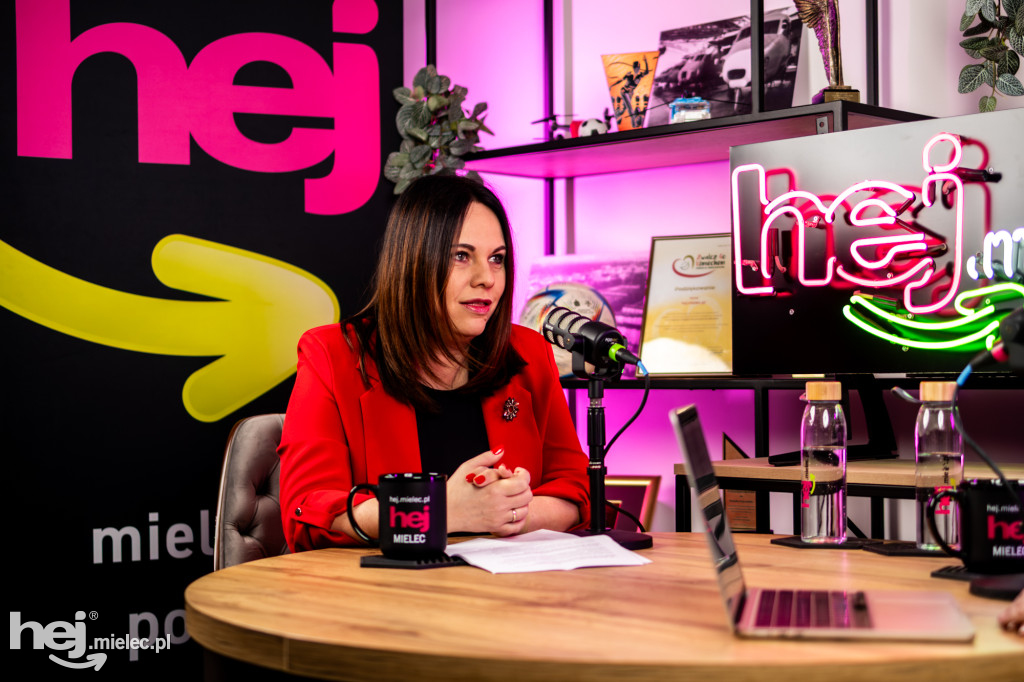 HEJ MŁODZI: Jastrzębska i Żukowska-Bąk