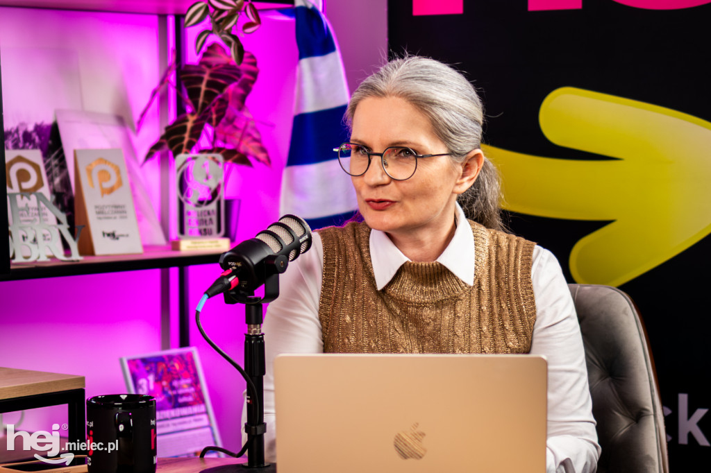 HEJ MŁODZI: Jastrzębska i Żukowska-Bąk