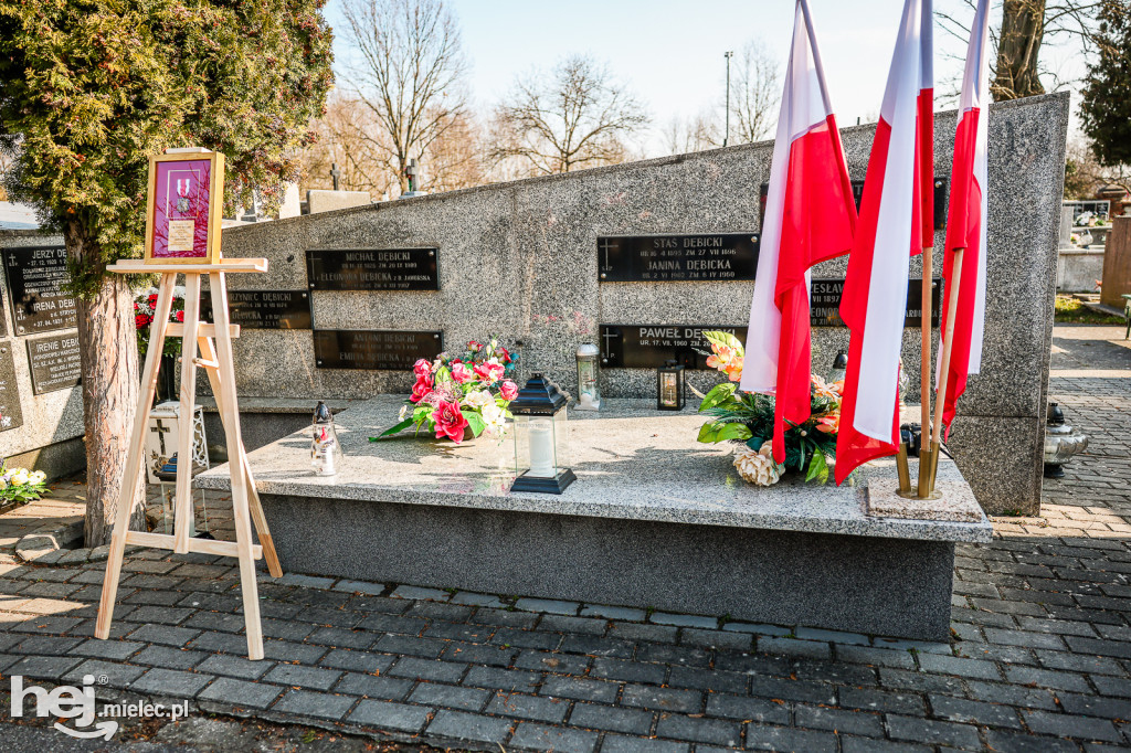 ODZNACZENIE MOGIŁY ŚP. KPT. JERZEGO DĘBICKIEGO