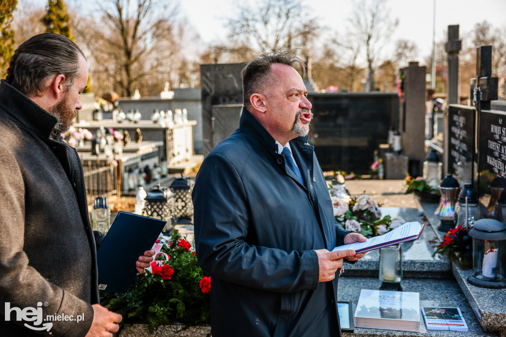 ODZNACZENIE MOGIŁY ŚP. KPT. JERZEGO DĘBICKIEGO