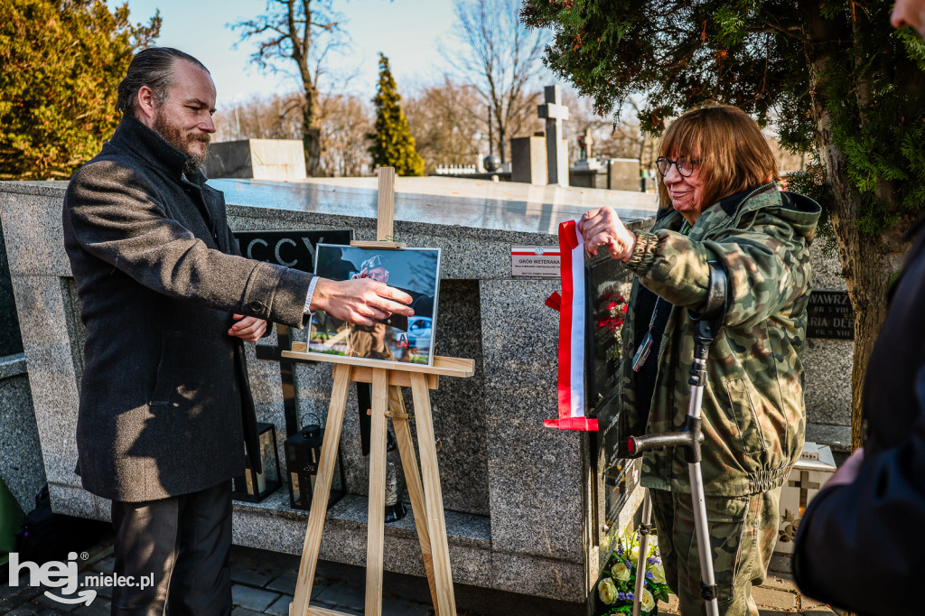 ODZNACZENIE MOGIŁY ŚP. KPT. JERZEGO DĘBICKIEGO