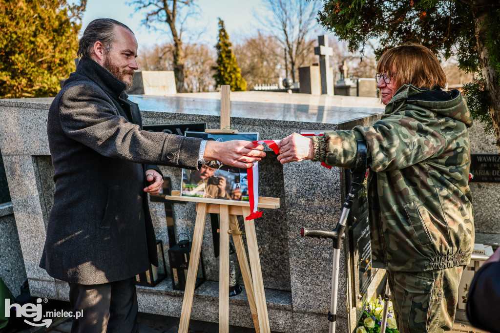 ODZNACZENIE MOGIŁY ŚP. KPT. JERZEGO DĘBICKIEGO