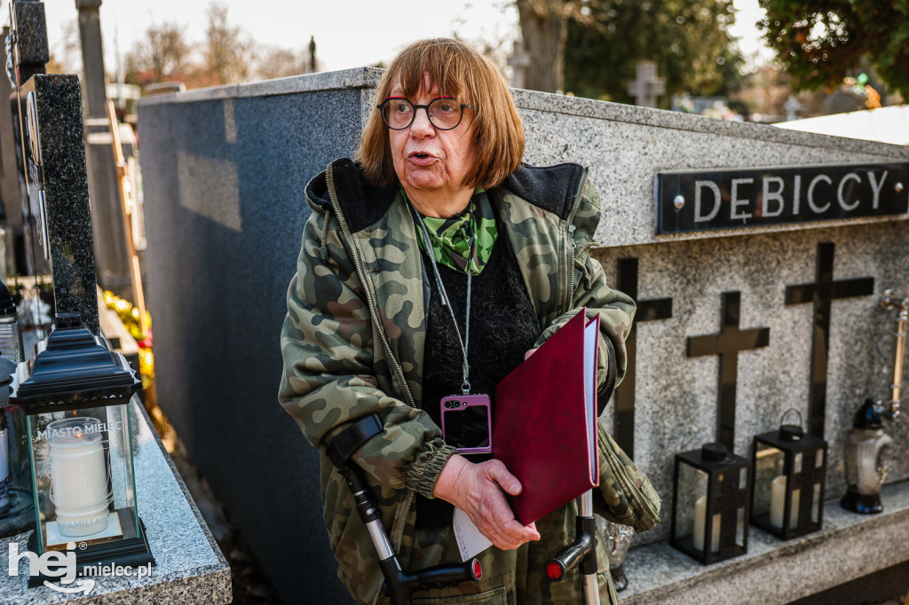 ODZNACZENIE MOGIŁY ŚP. KPT. JERZEGO DĘBICKIEGO