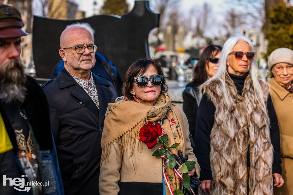 ODZNACZENIE MOGIŁY ŚP. KPT. JERZEGO DĘBICKIEGO