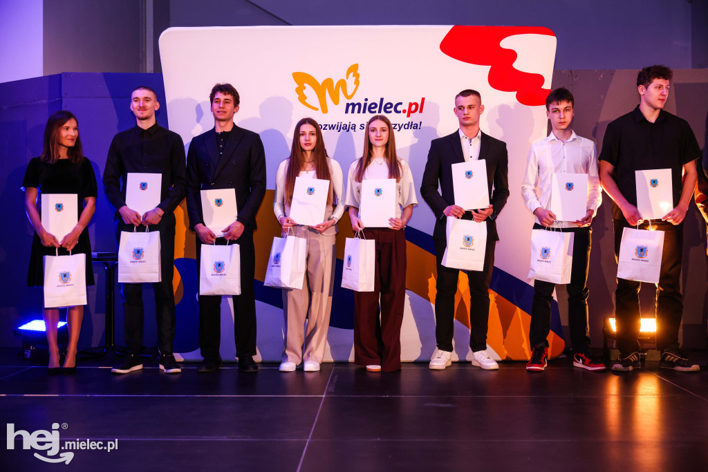 Poznaliśmy najlepszych sportowców i trenerów za rok 2025