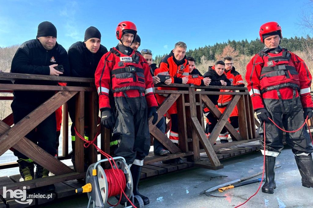 Ekstremalne ćwiczenia ratowników w Terce
