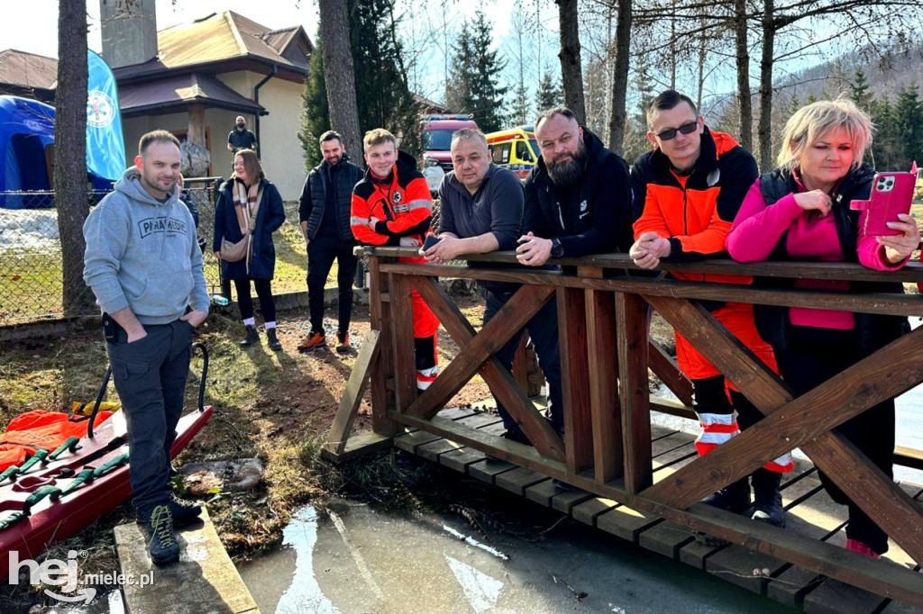 Ekstremalne ćwiczenia ratowników w Terce