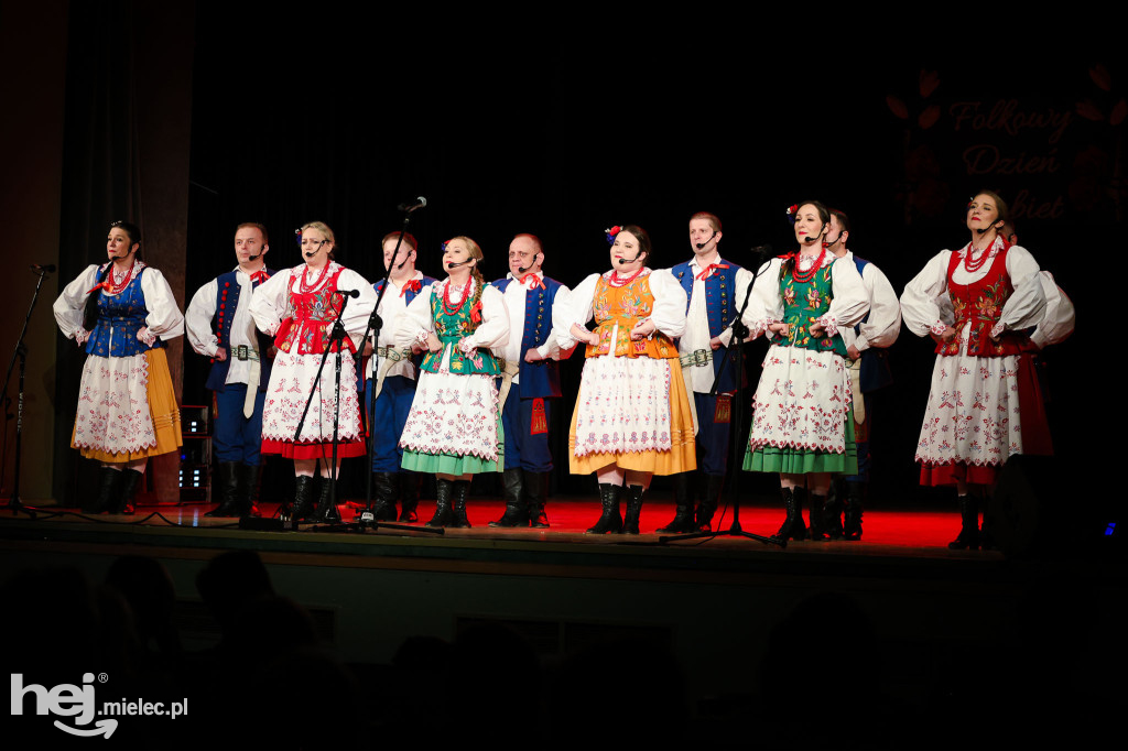 Folkowy Dzień Kobiet