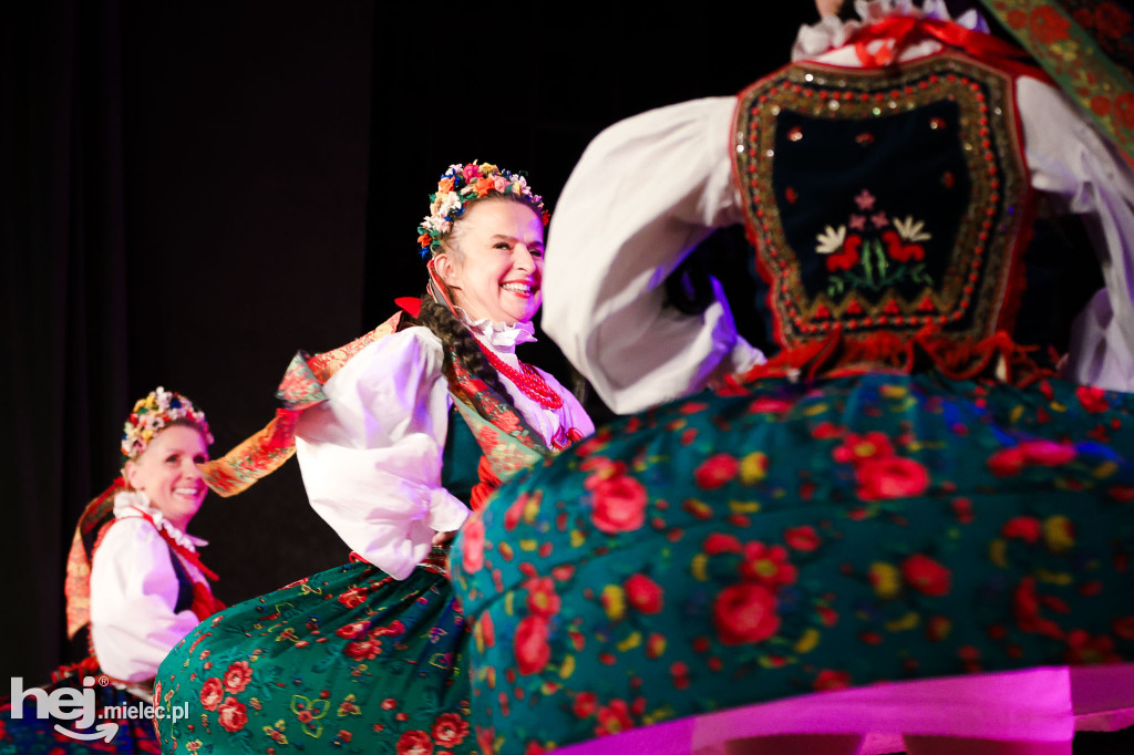 Folkowy Dzień Kobiet