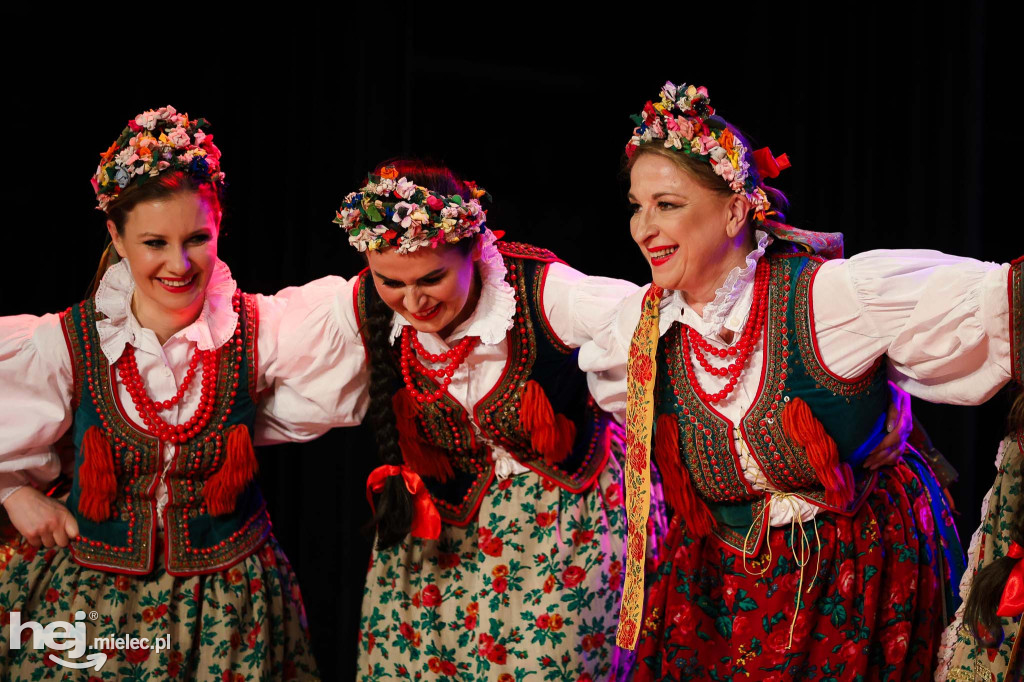 Folkowy Dzień Kobiet