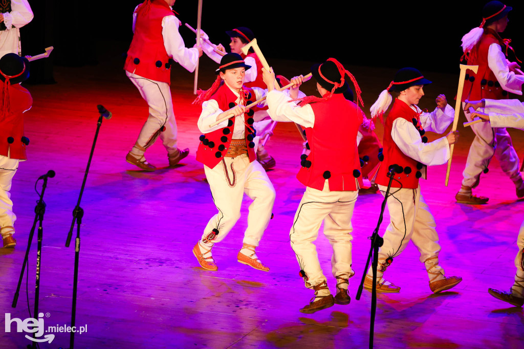 Folkowy Dzień Kobiet