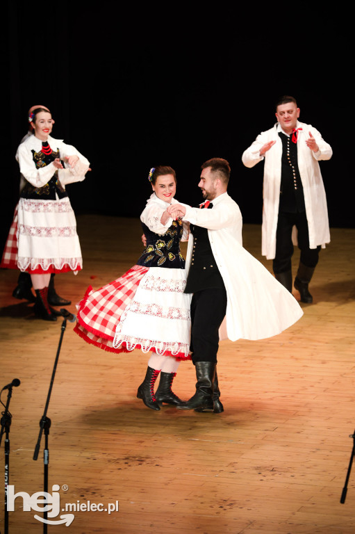 Folkowy Dzień Kobiet