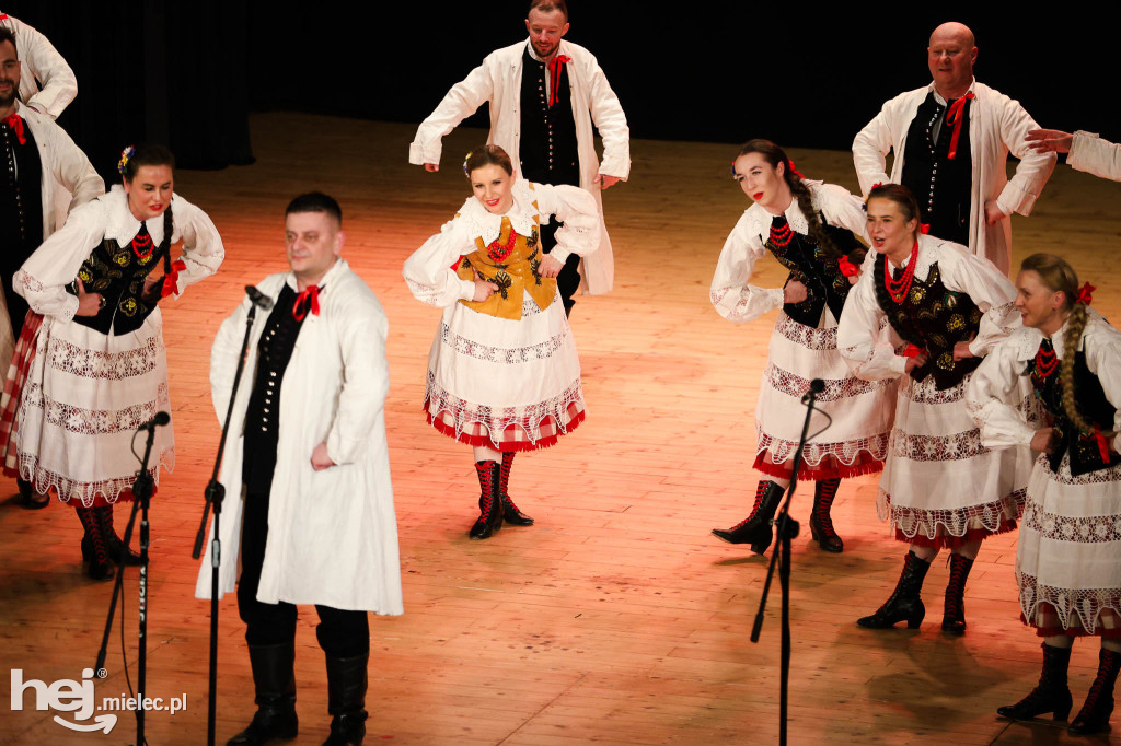 Folkowy Dzień Kobiet