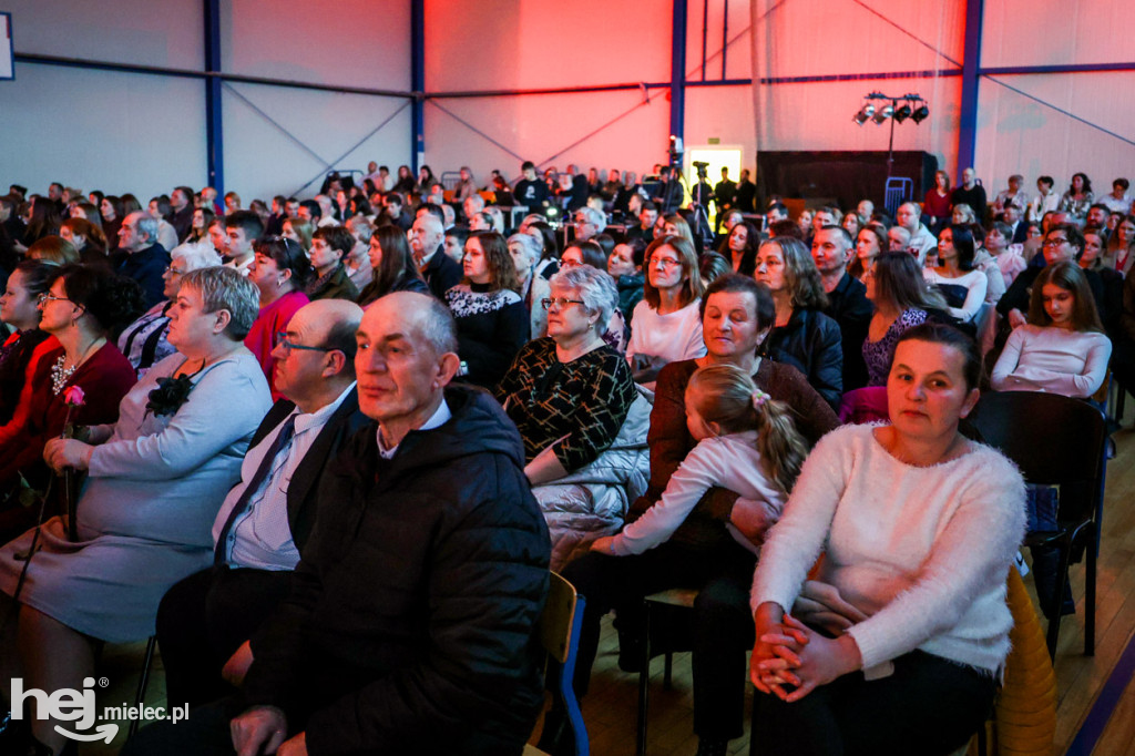 Święto Kobiet w Czerminie. Koncert
