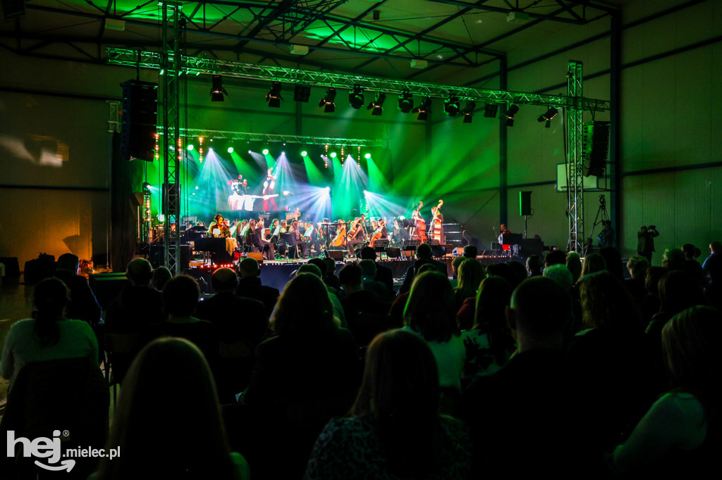 Święto Kobiet w Czerminie. Koncert