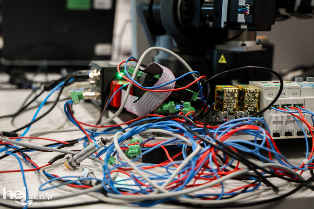 III Ogólnopolski Konkurs Robotyki Przemysłowej