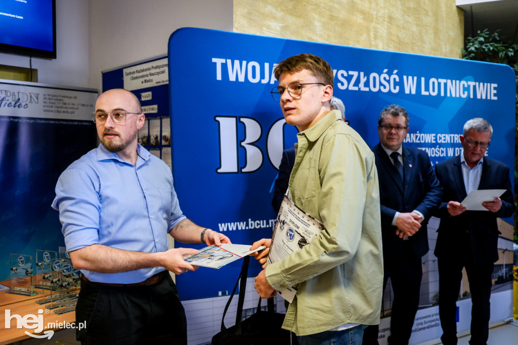 Finał III Konkursu Robotyki Przemysłowej