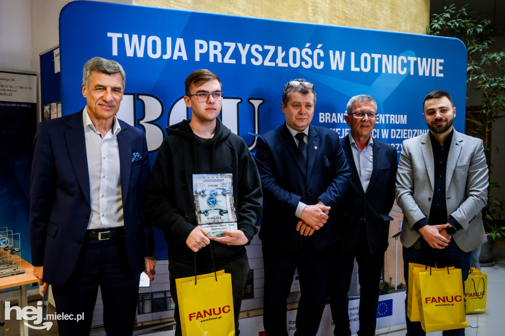 Finał III Konkursu Robotyki Przemysłowej