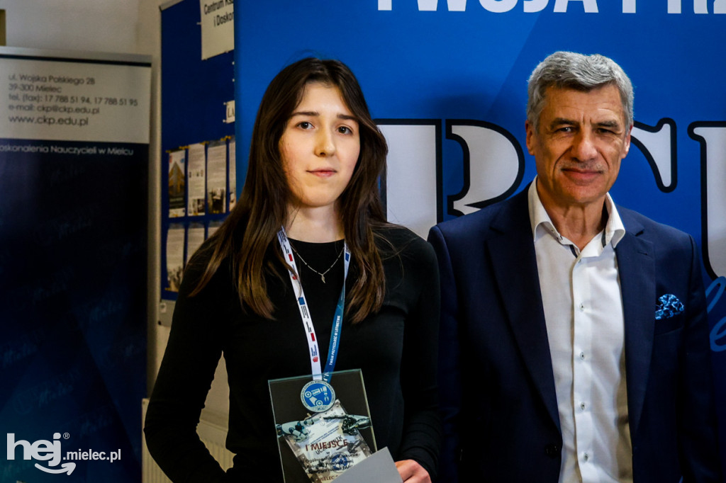 Finał III Konkursu Robotyki Przemysłowej