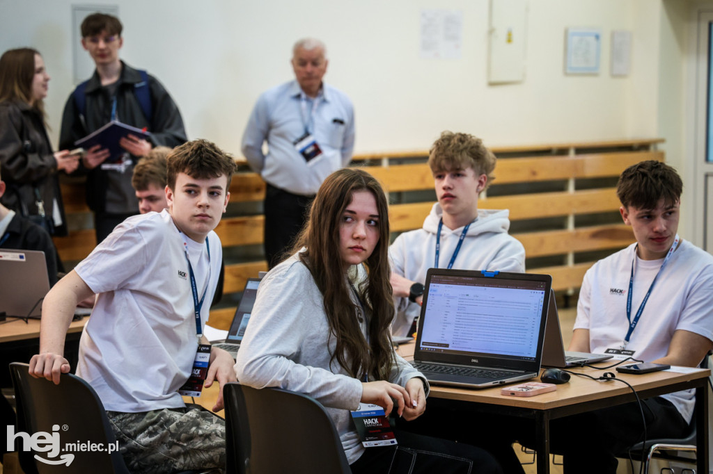 Eliminacje powiatowe do hackhathonu HackCarpathia