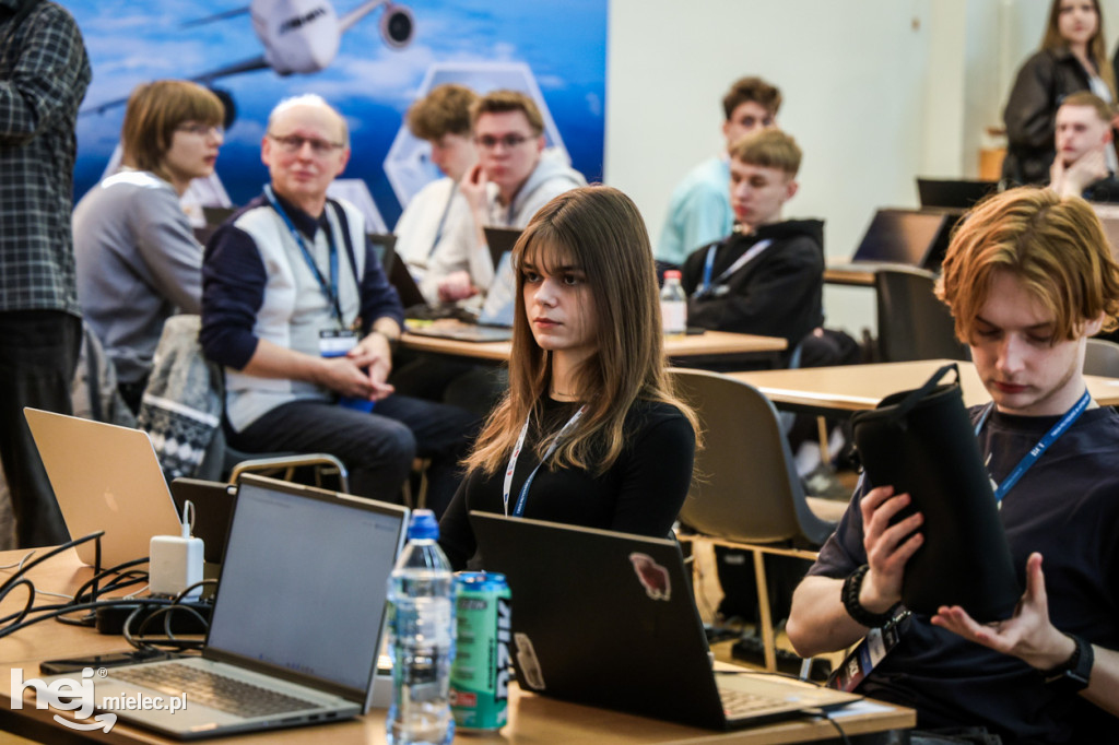 Eliminacje powiatowe do hackhathonu HackCarpathia