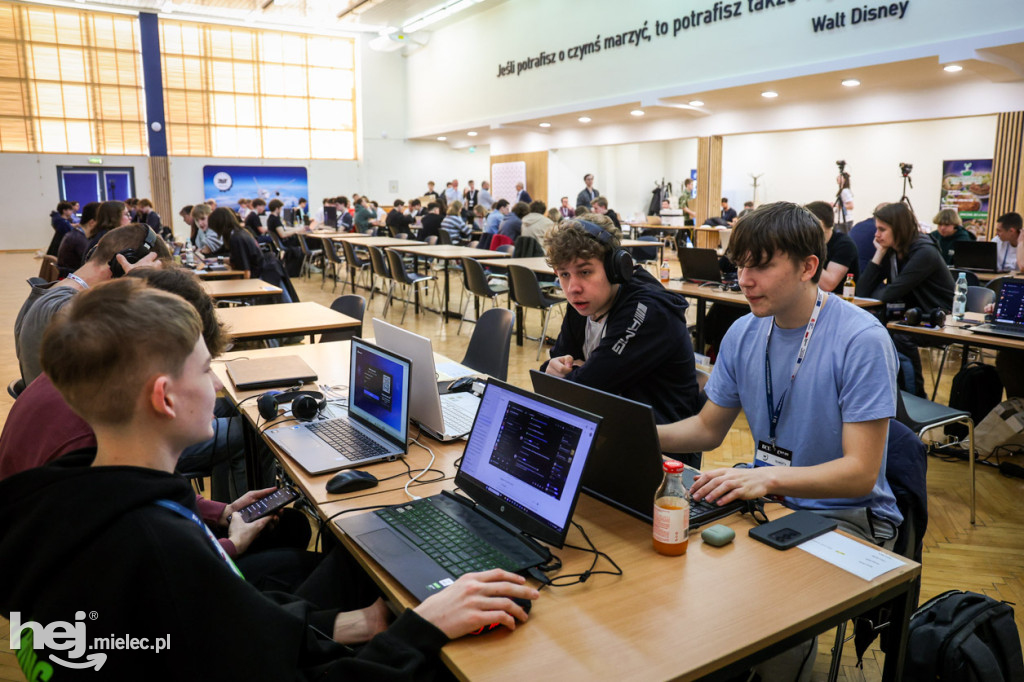 Eliminacje powiatowe do hackhathonu HackCarpathia