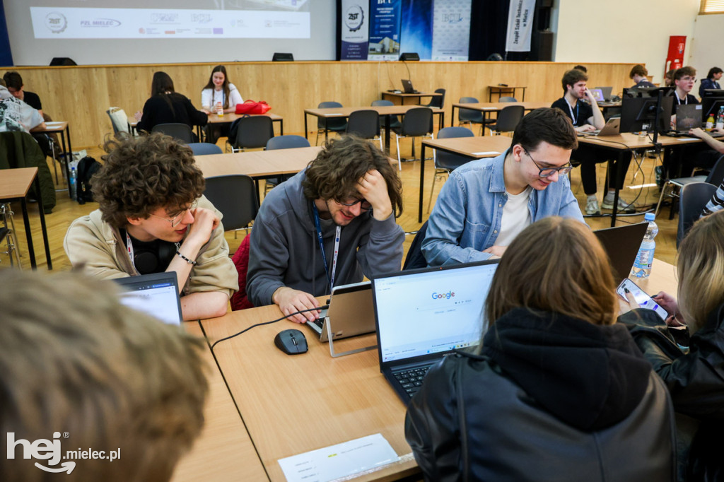 Eliminacje powiatowe do hackhathonu HackCarpathia