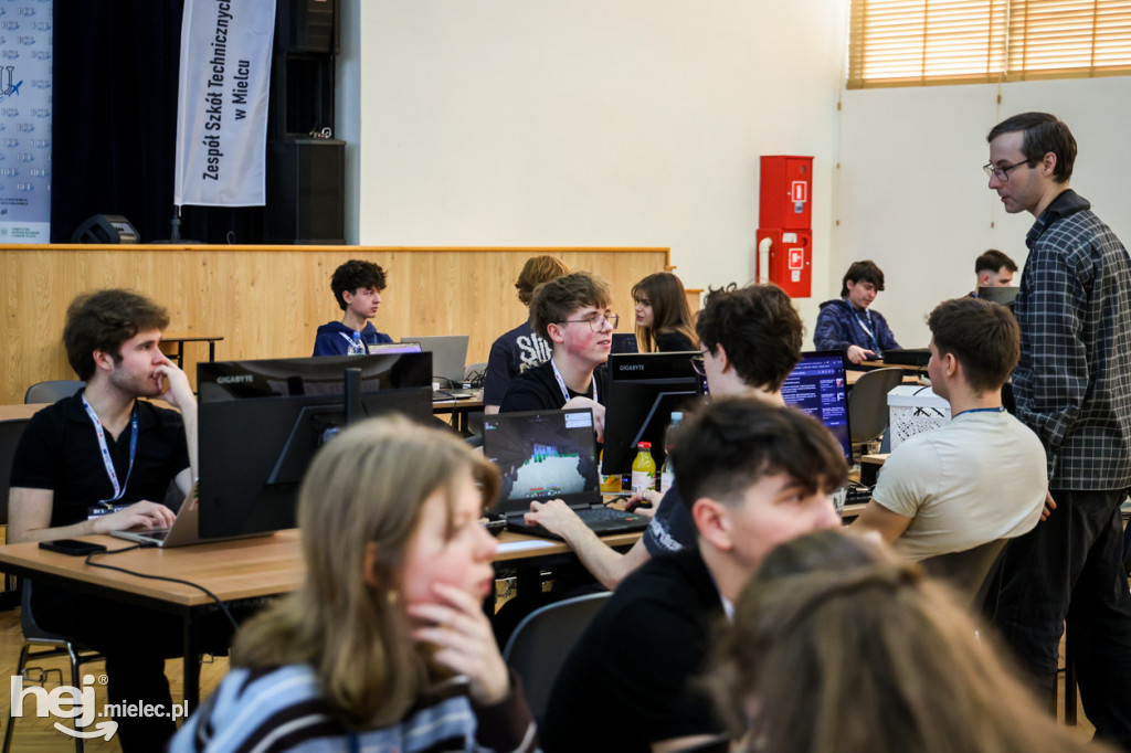 Eliminacje powiatowe do hackhathonu HackCarpathia