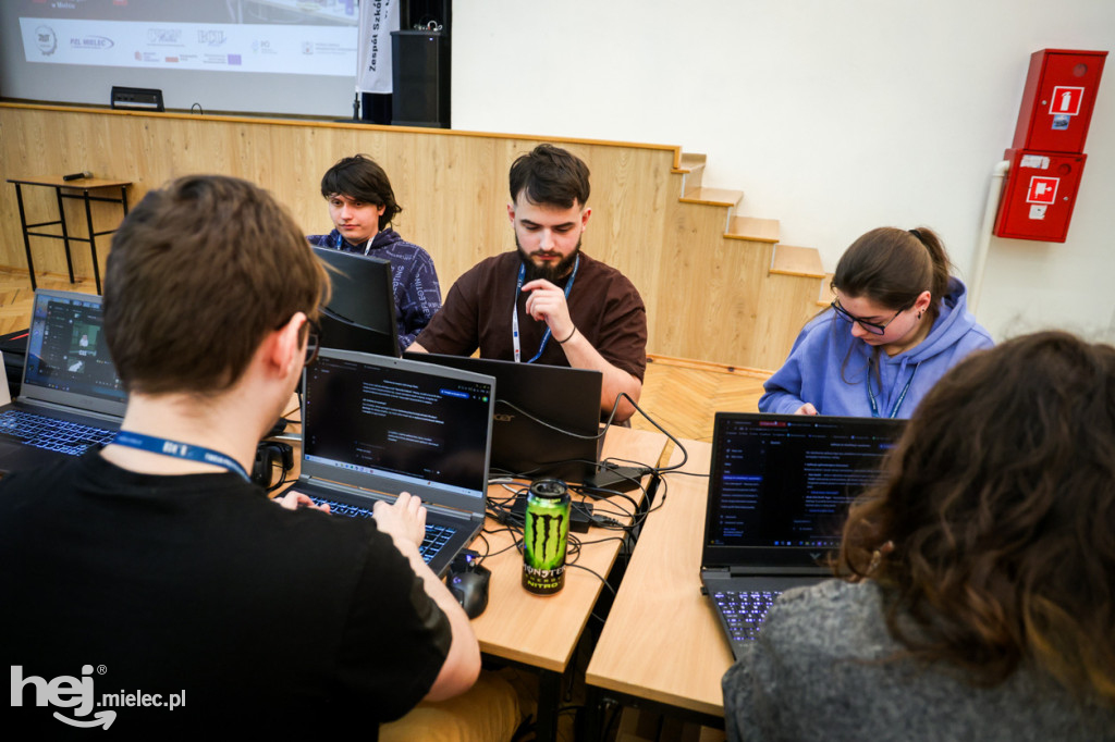 Eliminacje powiatowe do hackhathonu HackCarpathia