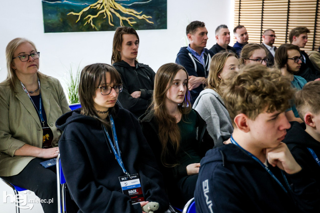 Eliminacje powiatowe do hackhathonu HackCarpathia