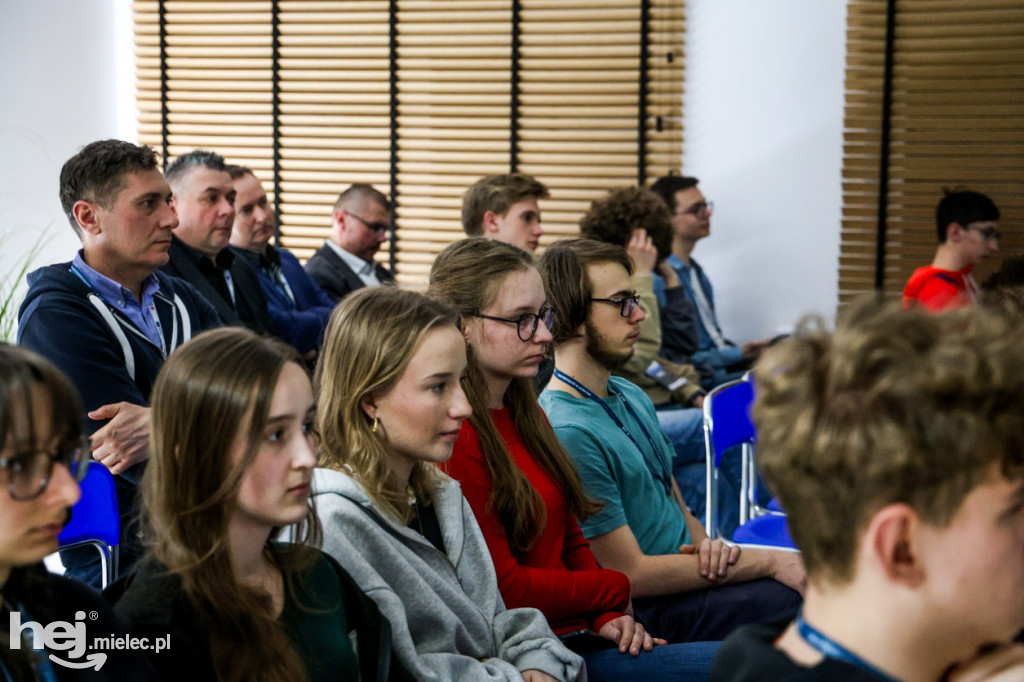 Eliminacje powiatowe do hackhathonu HackCarpathia