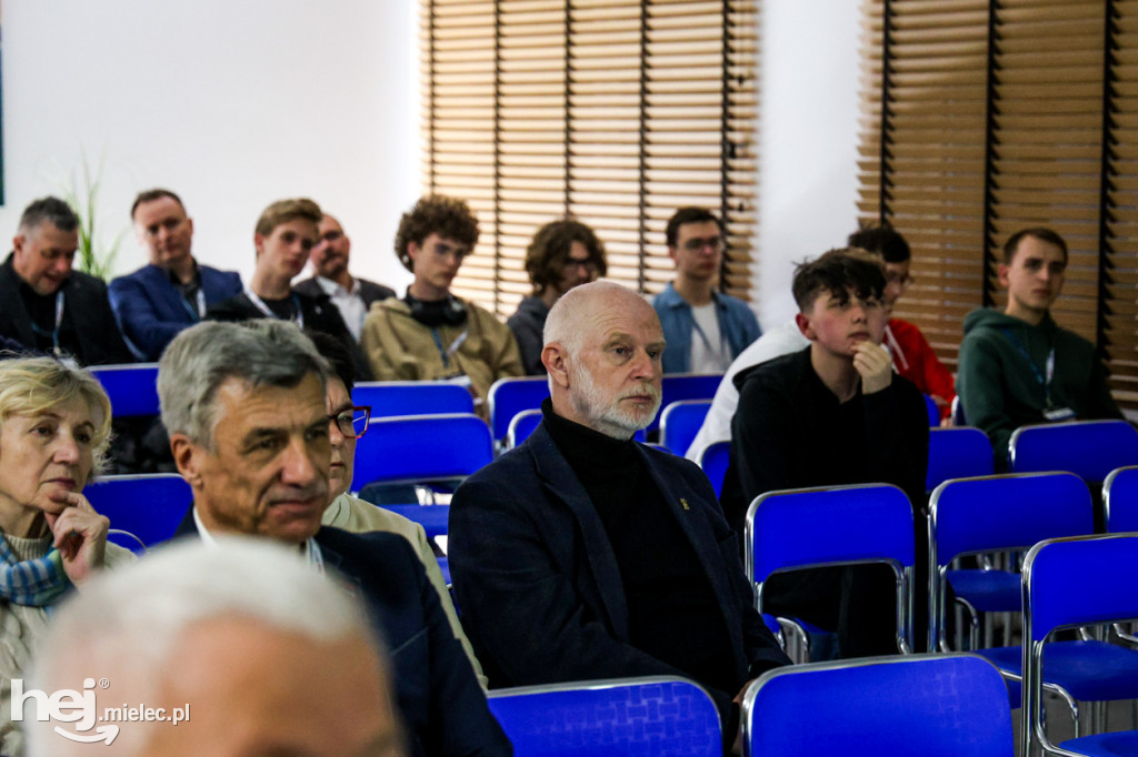 Eliminacje powiatowe do hackhathonu HackCarpathia