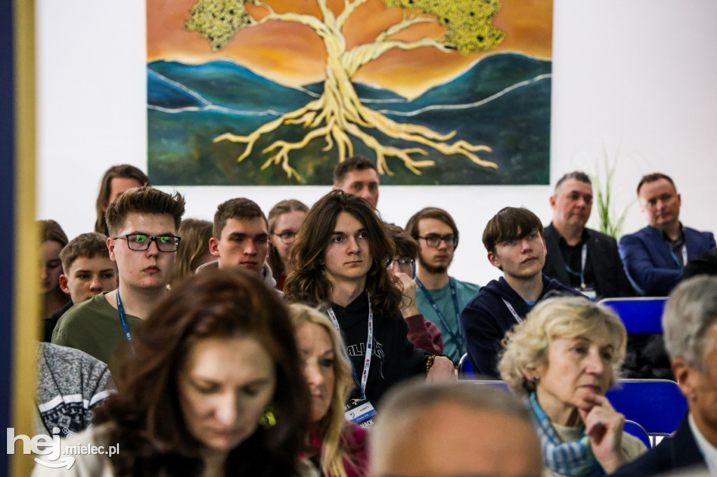 Eliminacje powiatowe do hackhathonu HackCarpathia