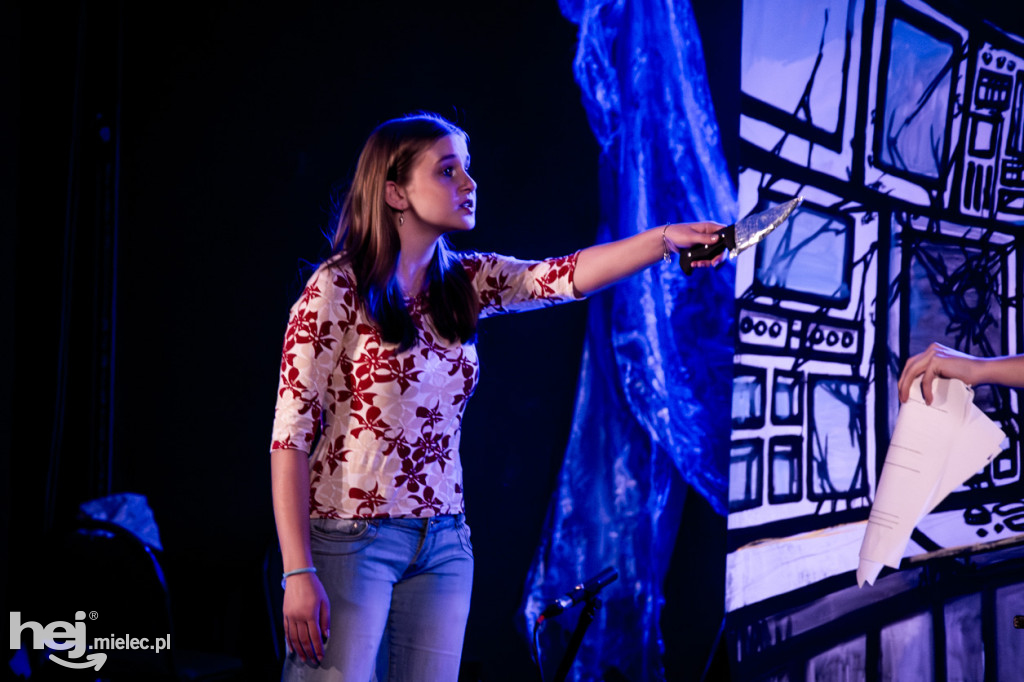 Premiera spektaklu Brokenhill grupy Antrakt