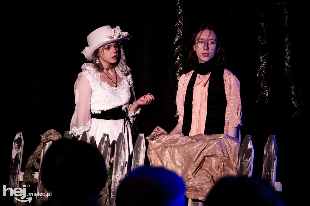 Premiera spektaklu Brokenhill grupy Antrakt