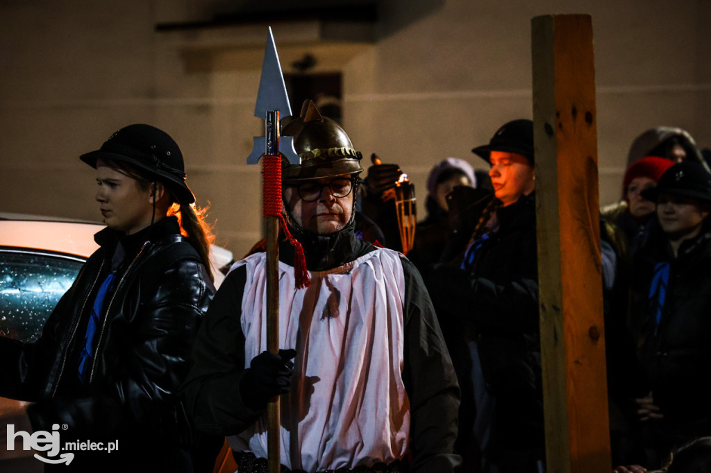 Drogi krzyżowe na mieleckich osiedlach
