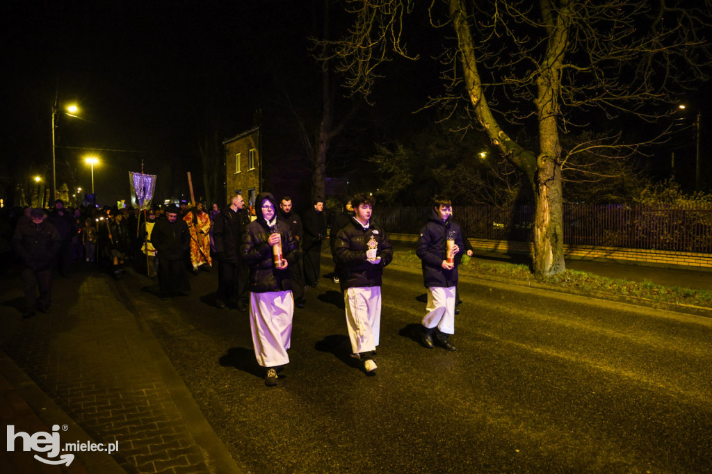 Drogi krzyżowe na mieleckich osiedlach